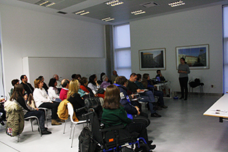 charla sobre tratamientos biologicos y los efectos secundarios de la medicacion 05