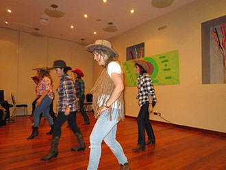 Gala de Navidad 2015 chicas bailando country 01